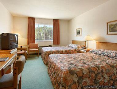 Hotel Super 8 By Wyndham Sheldon Camera foto